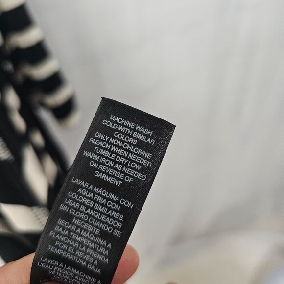 Vintage Chico's Travelers Cardigan Black Cream Striped Liquid Knit Open 3 (XL) - Picture 6 of 7